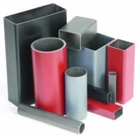 Primed steel tube and pipe